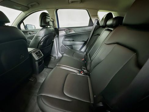 Used 2023 Kia Sportage EX image 27