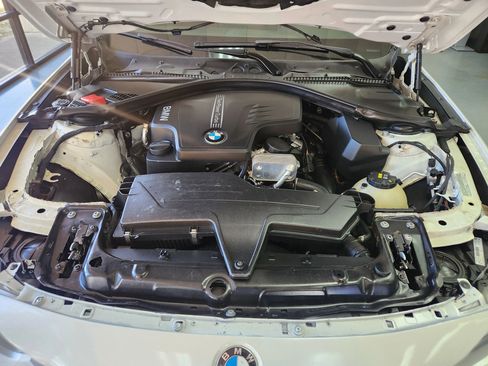 Used 2015 BMW 320i Sedan image 22