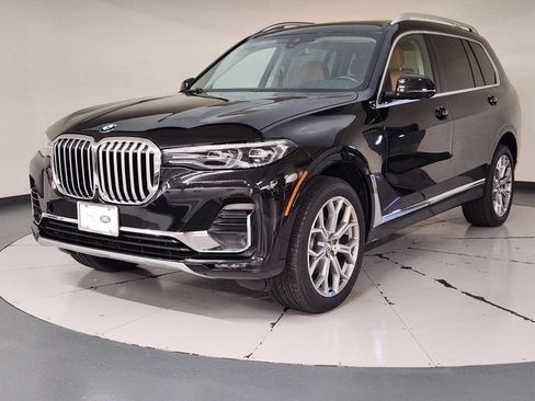 Used 2021 BMW X7 xDrive40i AWD/4WD image 1