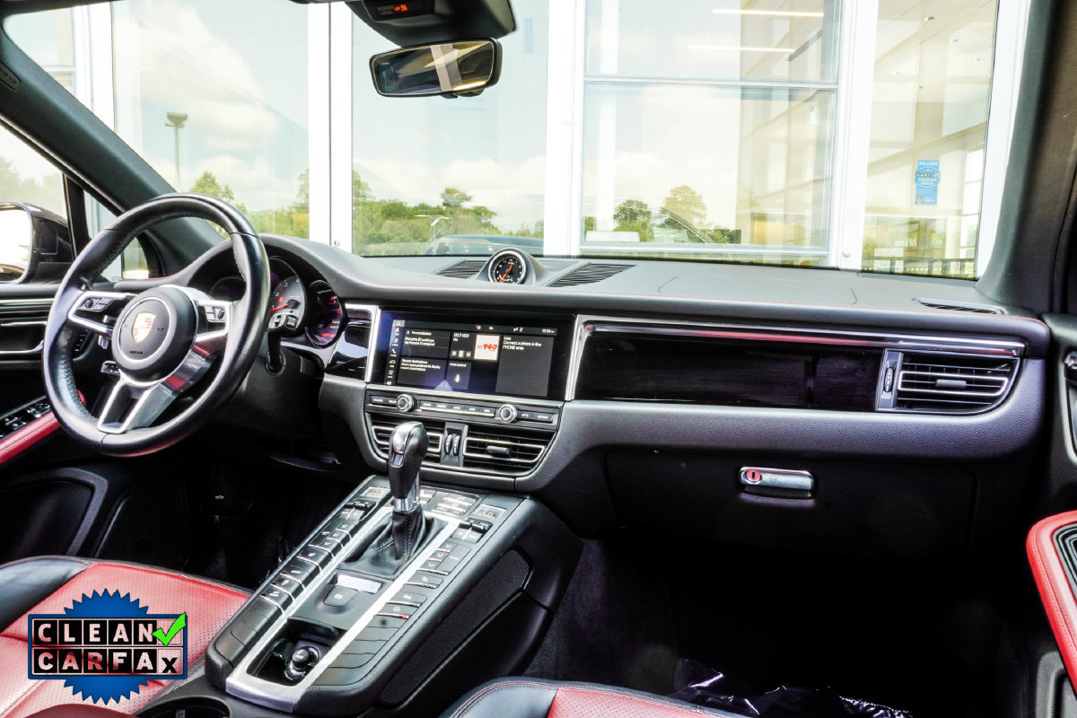 Used 2021 Porsche Macan S AWD/4WD image 18