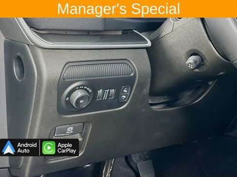 Used 2023 Jeep Wagoneer L 4WD w/ Convenience Group I image 10