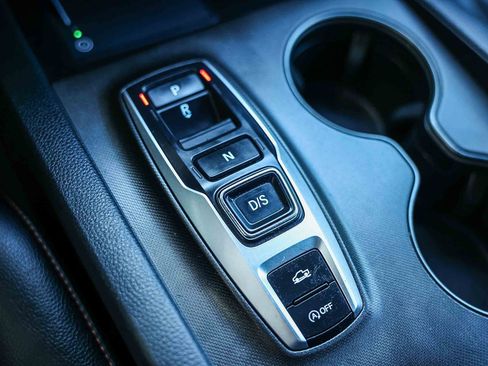 Certified 2025 Honda Ridgeline TrailSport image 29