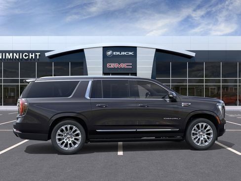 New 2026 GMC Yukon XL Denali w/ Denali Reserve Package AWD/4WD image 5