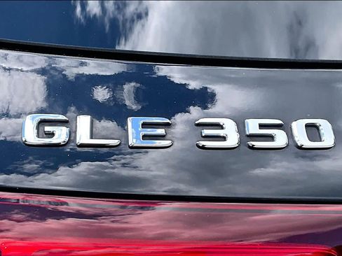 Used 2024 Mercedes-Benz GLE 350 4MATIC image 33