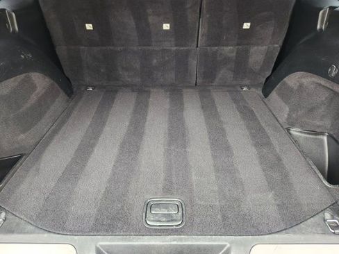 Used 2018 Jeep Grand Cherokee Limited image 33