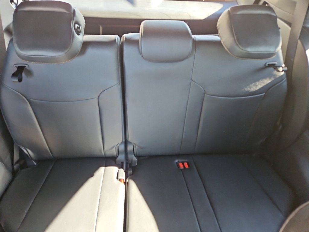 Used 2025 Toyota Sienna XLE Woodland Edition AWD/4WD image 27
