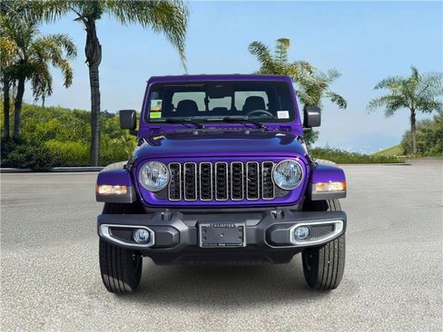 New 2026 Jeep Gladiator Sport image 3
