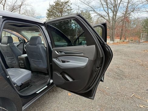 Used 2019 Buick Enclave Premium w/ Experience Buick Package image 17