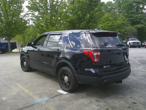 Used 2017 Ford Explorer 4WD Police Interceptor image 6