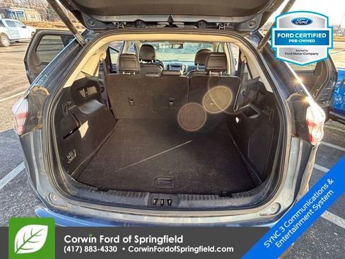 Used 2019 Ford Edge Titanium w/ Cold Weather Package image 9