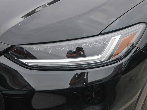 Certified 2024 Honda HR-V Sport image 7