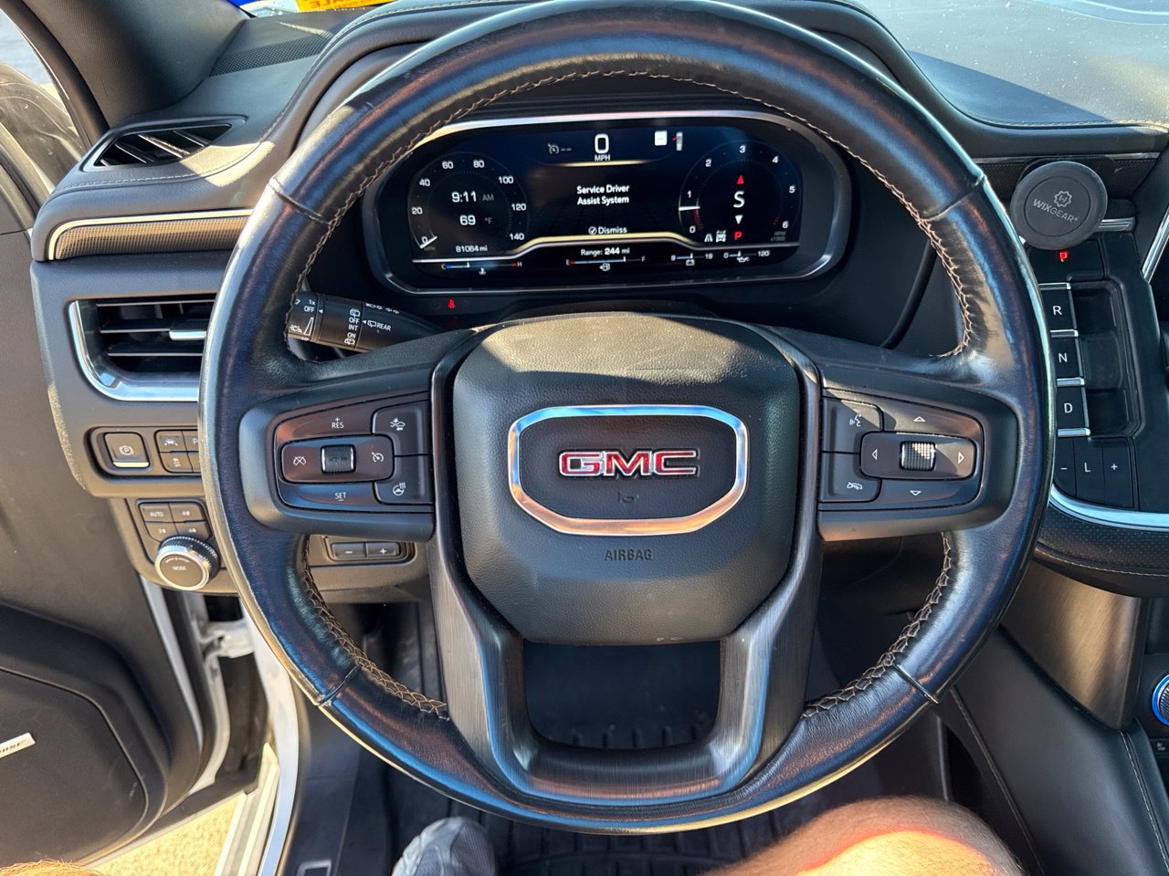 Used 2022 GMC Yukon XL AT4 w/ Max Trailering Package AWD/4WD image 22