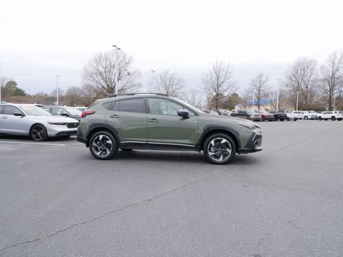 Used 2024 Subaru Crosstrek 2.5i Limited w/ Popular Package #4A image 3