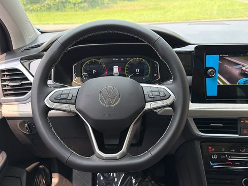 New 2026 Volkswagen Taos SEL AWD/4WD image 17