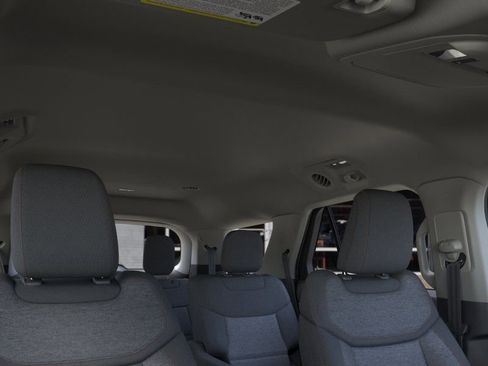 New 2026 Ford Explorer Active image 22