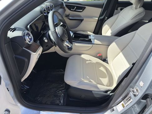 New 2026 Mercedes-Benz GLC 300 4MATIC image 9