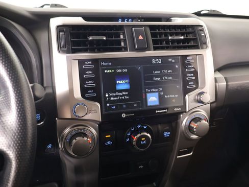 Used 2023 Toyota 4Runner SR5 Premium w/ Moonroof Package AWD/4WD image 5