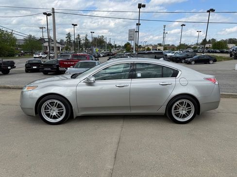 Used 2010 Acura TL image 9