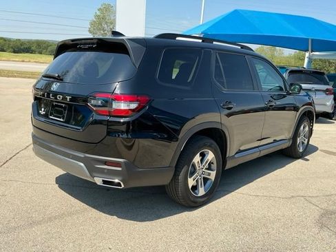 New 2026 Honda Pilot EX-L image 3