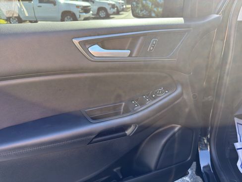 Used 2024 Ford Edge SE AWD/4WD image 13