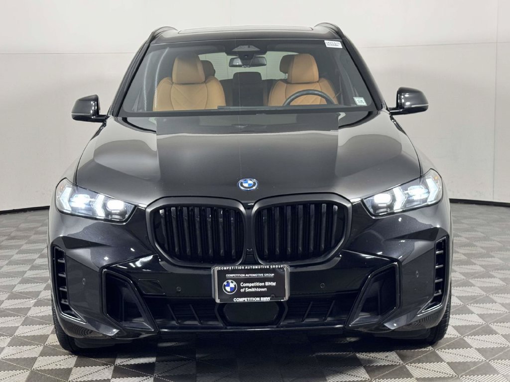 Used 2024 BMW X5 xDrive50e w/ M Sport Package AWD/4WD image 6