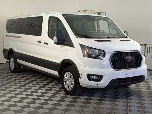 Used 2024 Ford Transit 350 XLT image 2