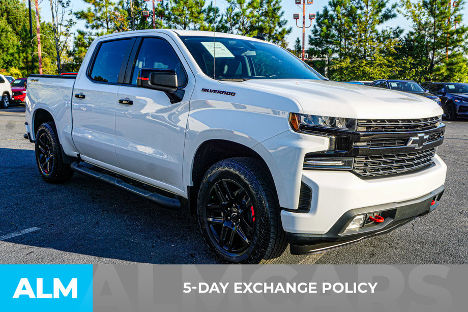 Used 2021 Chevrolet Silverado 1500 RST w/ Redline Edition AWD/4WD image 3
