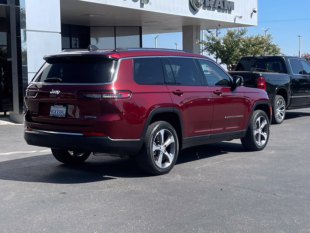 Used 2023 Jeep Grand Cherokee L Limited w/ Luxury Tech Group II AWD/4WD image 4