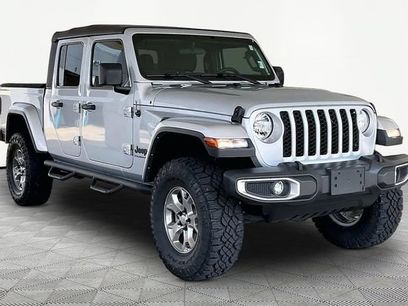Used 2023 Jeep Gladiator Sport