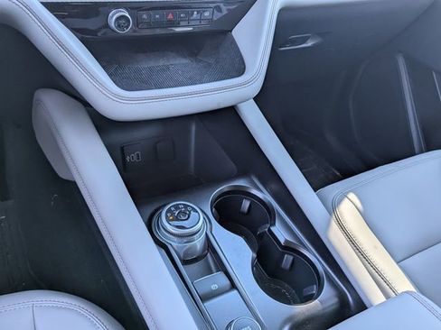 New 2026 Ford Explorer Active w/ Active Comfort Package image 19