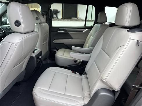 New 2026 GMC Acadia Elevation w/ Black Edition FWD image 22