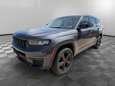 Used 2024 Jeep Grand Cherokee L Altitude AWD/4WD image 7