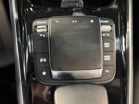 Used 2023 Mercedes-Benz GLB 250 4MATIC image 35