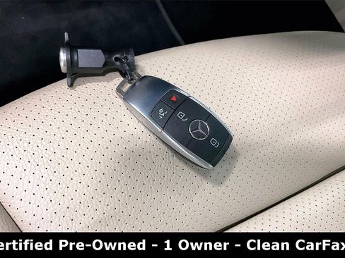 Certified 2022 Mercedes-Benz GLC 300 GLC 300 image 13