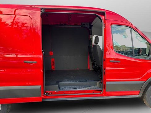 New 2026 Ford Transit 250 148 Medium Roof w/ Load Area Protection Package RWD image 12