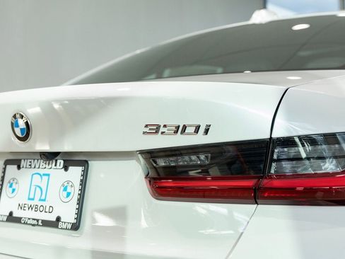 New 2026 BMW 330i xDrive Sedan w/ Premium Package image 10