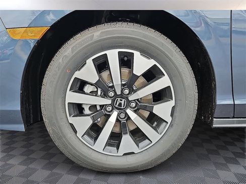 New 2026 Honda Odyssey EX-L image 5