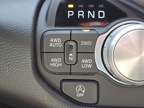 Used 2026 RAM 1500 Laramie w/ Sport Appearance Package AWD/4WD image 12