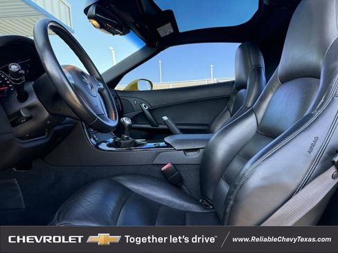 Used 2008 Chevrolet Corvette Coupe w/ Preferred Equipment Group RWD image 31