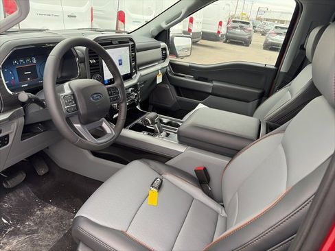 New 2025 Ford F150 Lariat w/ Equipment Group 501A Mid image 16