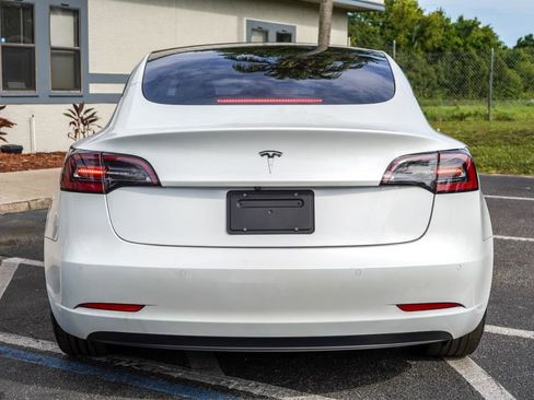 Used 2022 Tesla Model 3 Performance AWD/4WD image 5