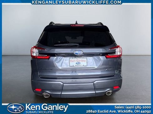Used 2023 Subaru Ascent Onyx Edition AWD/4WD image 4