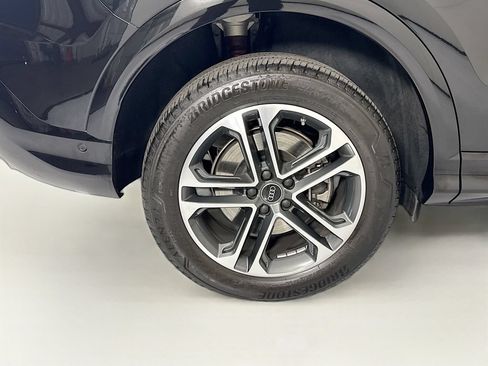 Used 2025 Audi Q5 Premium w/ Convenience Package AWD/4WD image 34