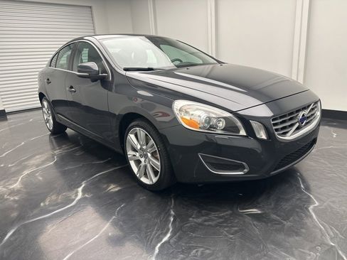 Used 2012 Volvo S60 T6 image 2