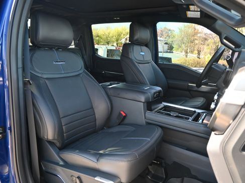 Used 2026 Ford F250 Platinum AWD/4WD image 33