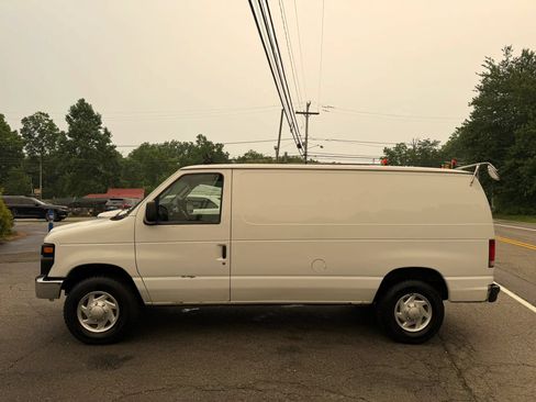 Used 2013 Ford E-250 and Econoline 250 RWD image 7