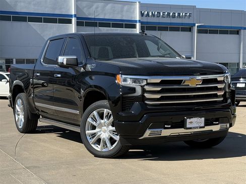 New 2026 Chevrolet Silverado 1500 High Country image 2