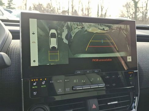 Used 2023 Subaru Solterra AWD image 17