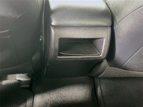 Used 2014 Toyota Camry SE image 24