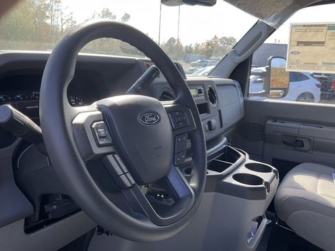 New 2026 Ford E-350 and Econoline 350 Super Duty w/ Power Equipment Group image 7